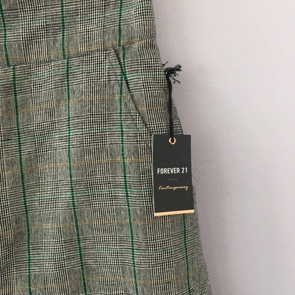 Forever 21 High Waisted Shorts - Picture 7 of 12